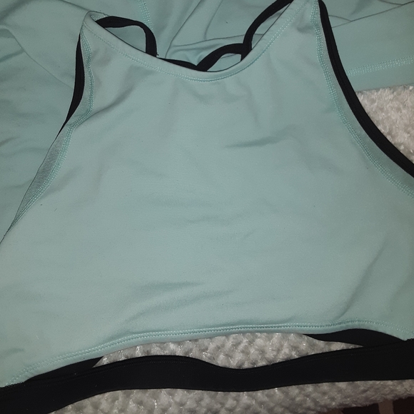 Mint dance uniform set - Picture 2 of 7